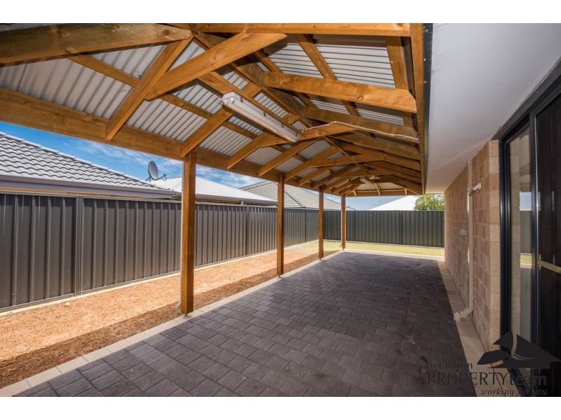 1 Reef Boulevard, Drummond Cove WA 6532