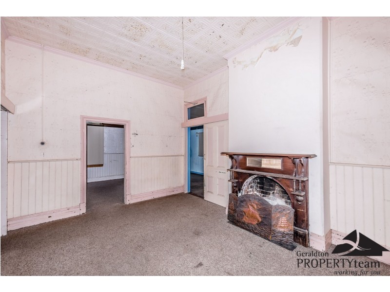 216 Durlacher Street, Geraldton WA 6530
