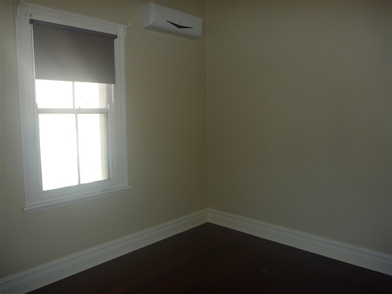 10 Snowdon Street, Geraldton WA 6530