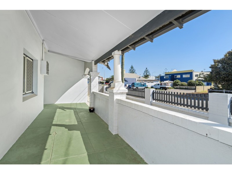 4 Snowdon Street, Geraldton WA 6530