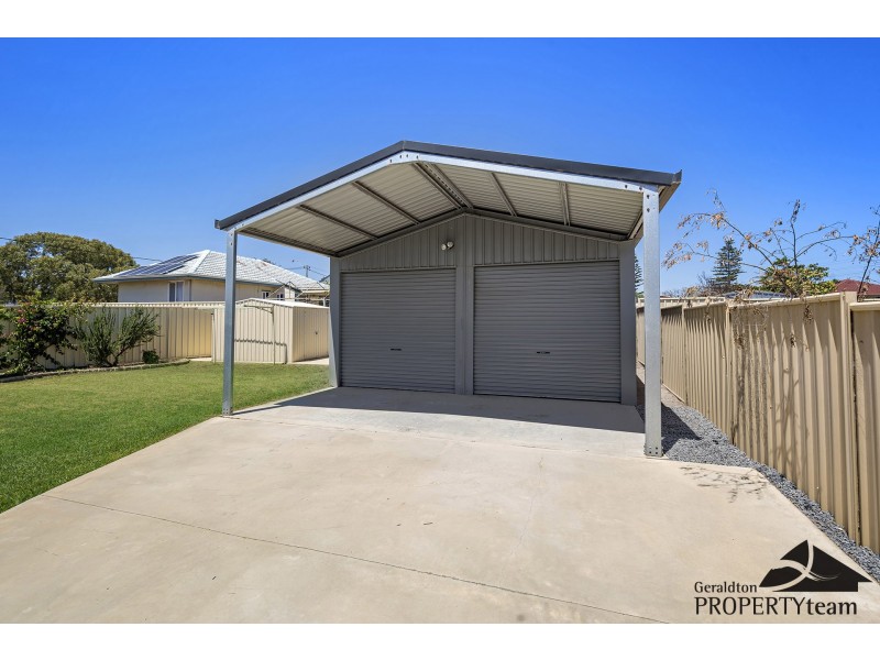 6 Ulmus Street, Rangeway WA 6530