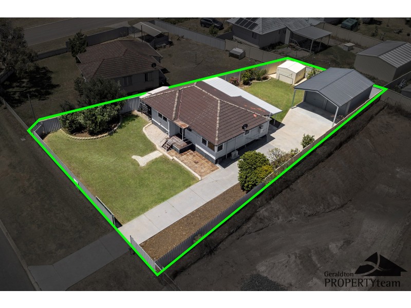 6 Ulmus Street, Rangeway WA 6530