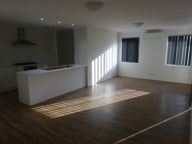 102 Moloney Street, Utakarra WA 6530