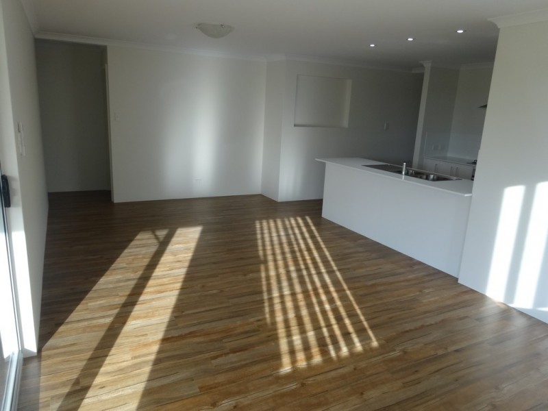 102 Moloney Street, Utakarra WA 6530