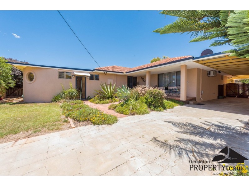 8 Amalda Place, Sunset Beach WA 6530