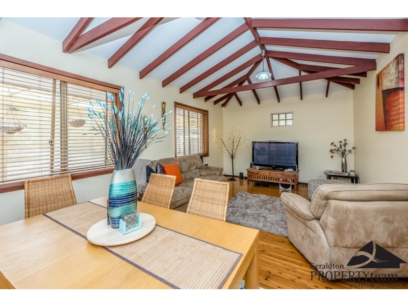 8 Amalda Place, Sunset Beach WA 6530