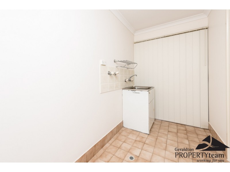 16 Mildwaters Place, Mount Tarcoola WA 6530