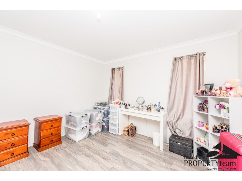 33 Stillwater Avenue, Drummond Cove WA 6532