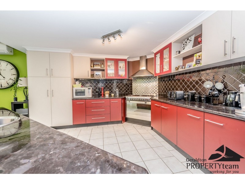 6 Jon Jim Lane, Wandina WA 6530