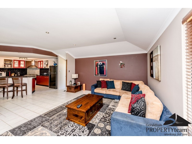 6 Jon Jim Lane, Wandina WA 6530