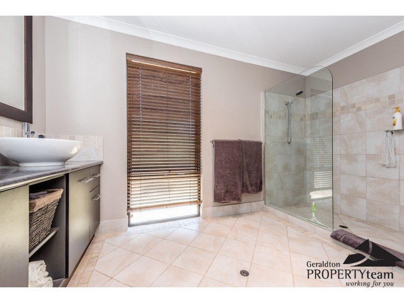 6 Jon Jim Lane, Wandina WA 6530