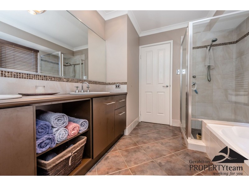 6 Jon Jim Lane, Wandina WA 6530