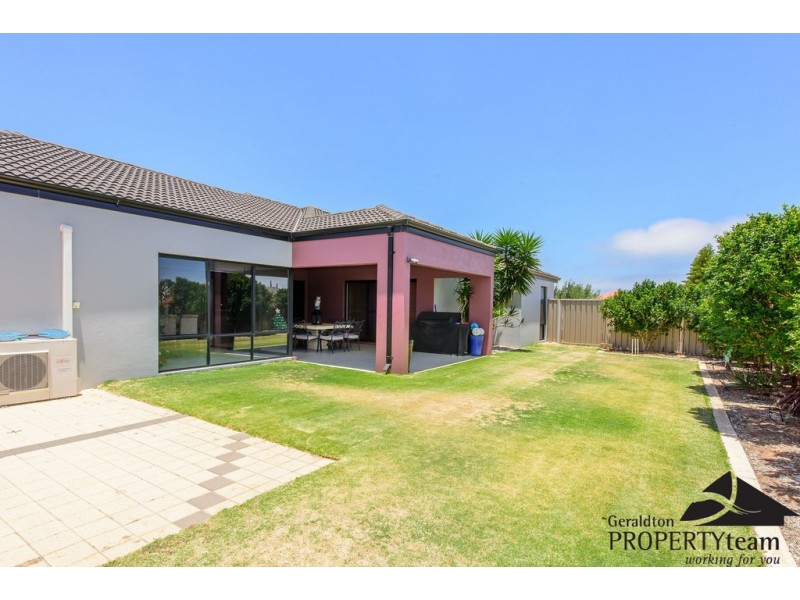 6 Jon Jim Lane, Wandina WA 6530