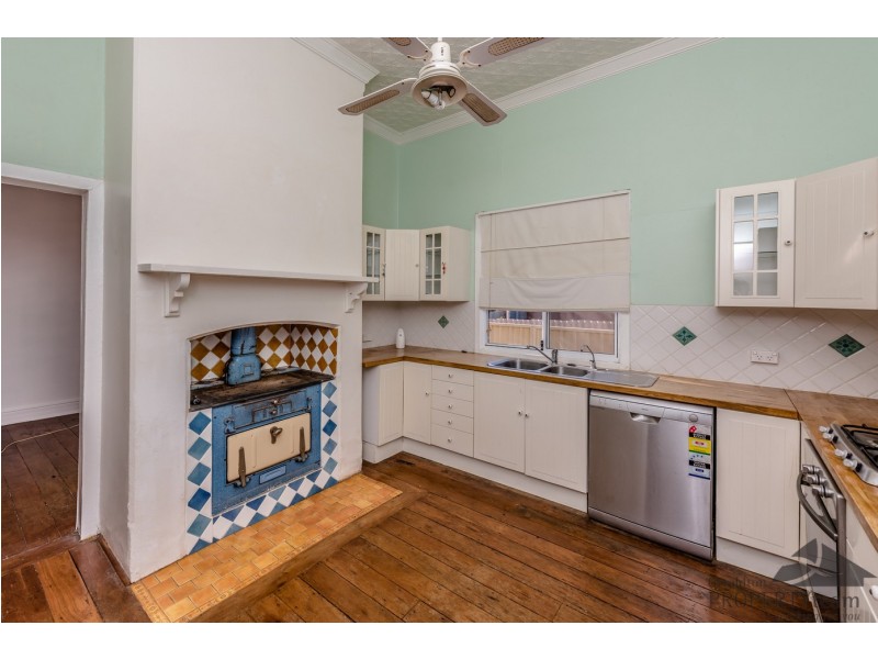 3 James Street, Geraldton WA 6530