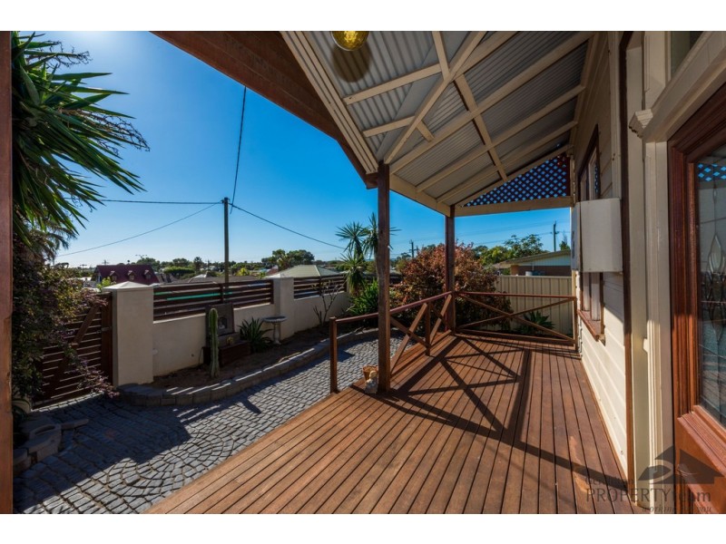 3 James Street, Geraldton WA 6530