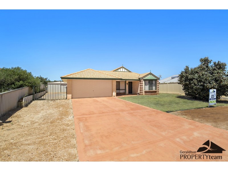 4 Hillview Drive, Drummond Cove WA 6532