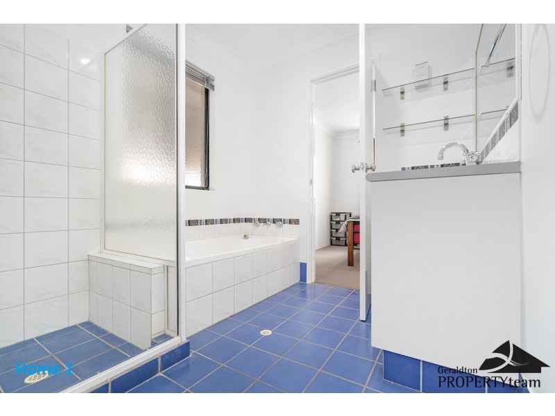 12 Hill River Way, Moonyoonooka WA 6532