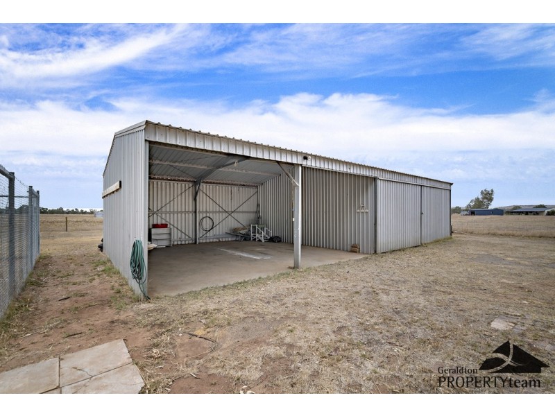 12 Hill River Way, Moonyoonooka WA 6532