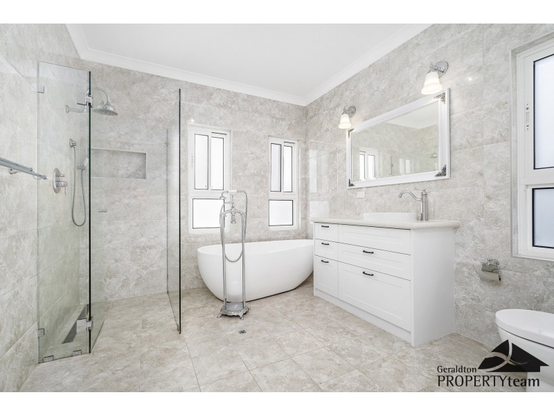 1 Benedictine Drive, Port Denison WA 6525