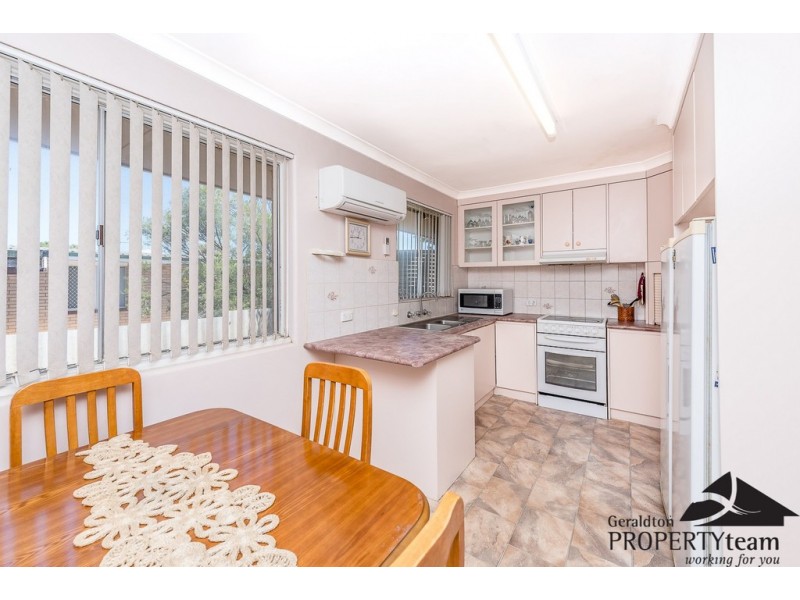 239 Third Street, Wonthella WA 6530