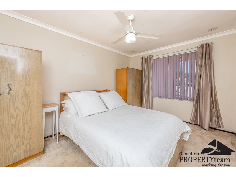 239 Third Street, Wonthella WA 6530