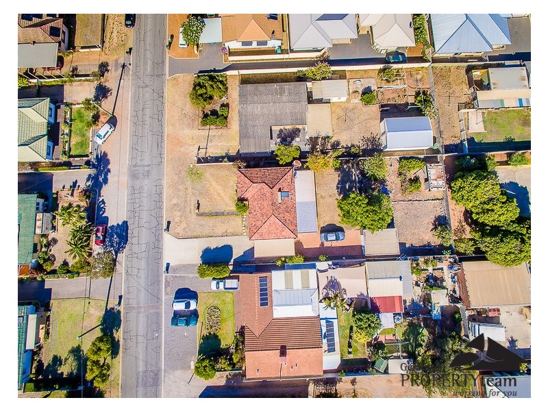 239 Third Street, Wonthella WA 6530