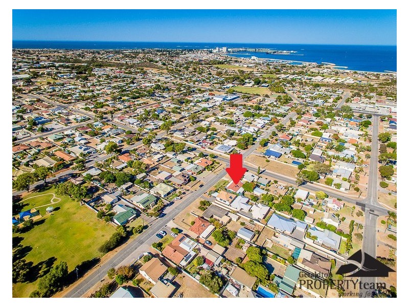 239 Third Street, Wonthella WA 6530