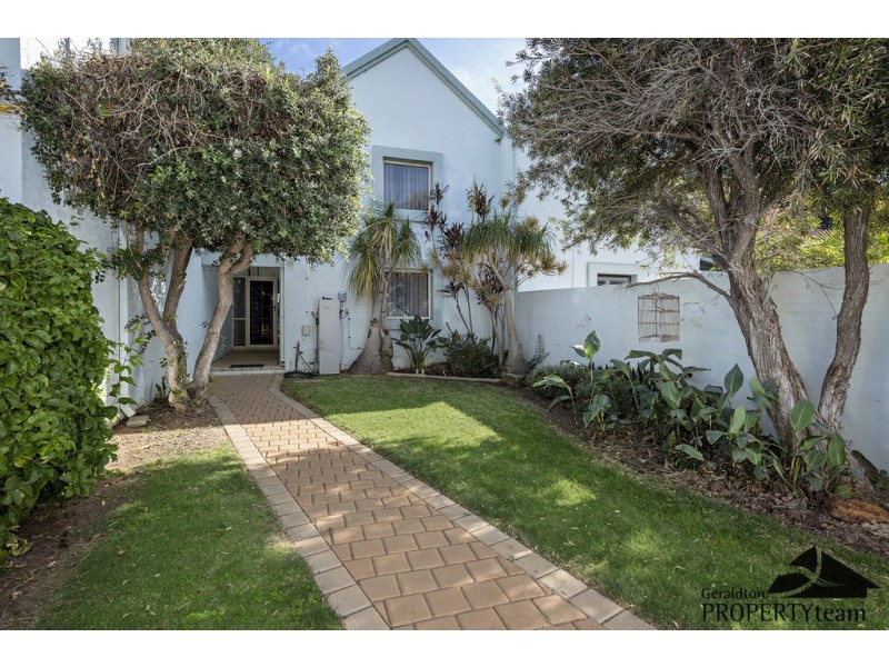 2/64 Glendinning Road, Tarcoola Beach WA 6530