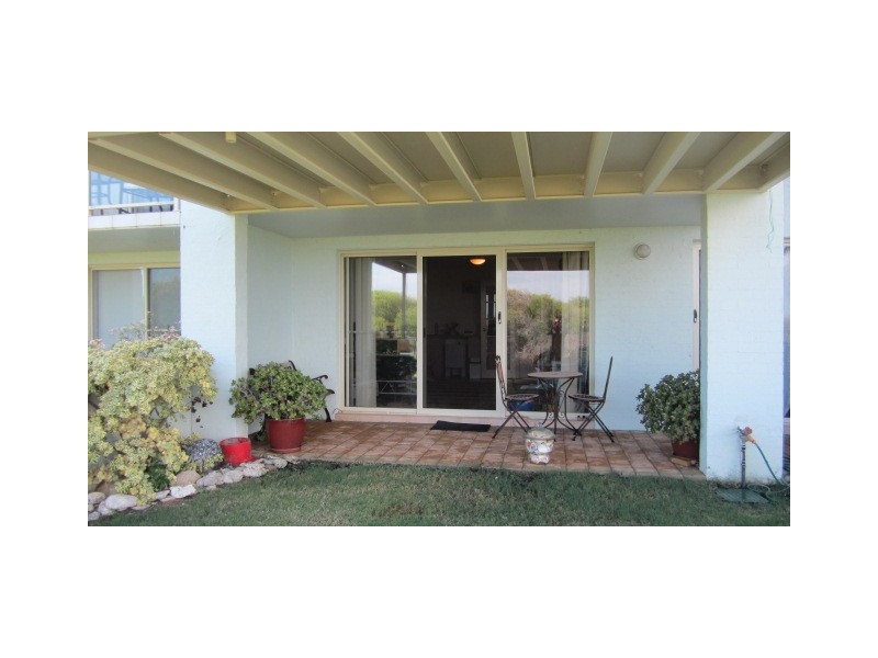 2/64 Glendinning Road, Tarcoola Beach WA 6530