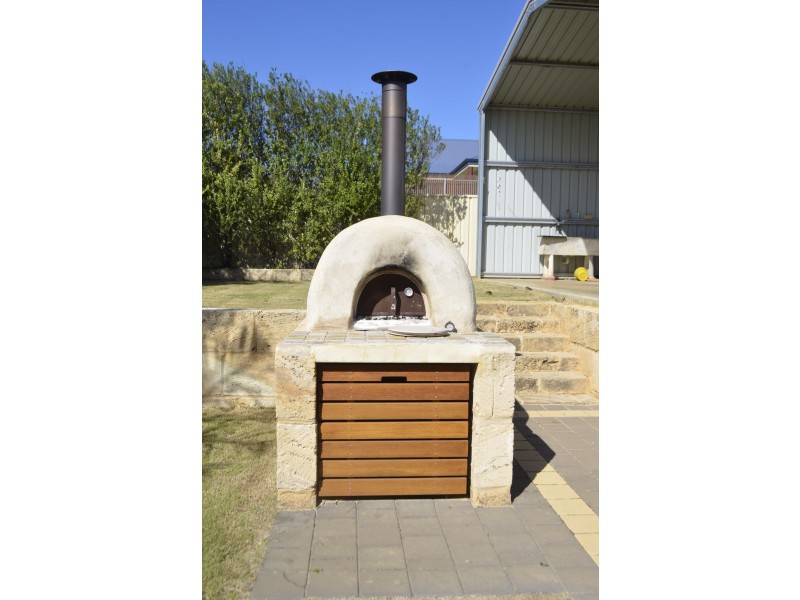 33 Wavecrest Circle, Drummond Cove WA 6532