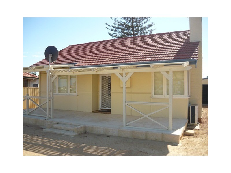 5  Bradley Street BEACHLANDS, Geraldton WA 6530