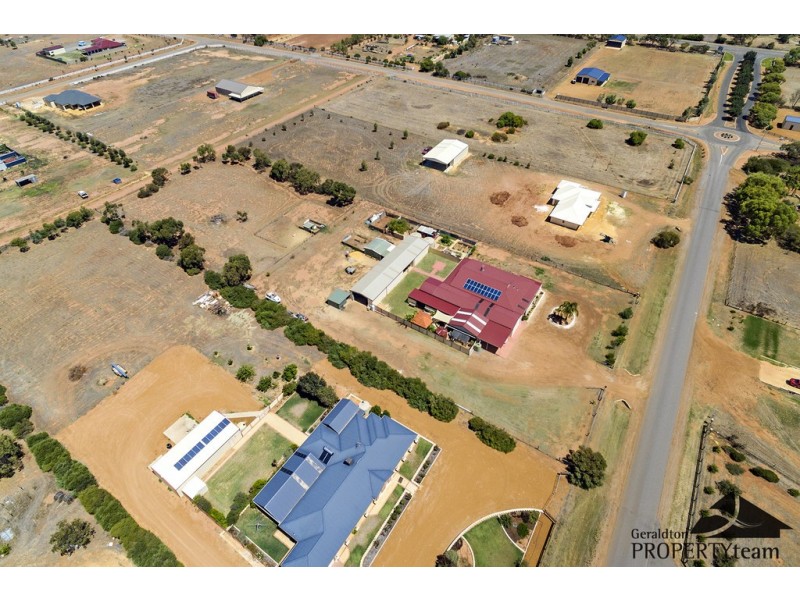 7 Polwarth Parade, Deepdale WA 6532