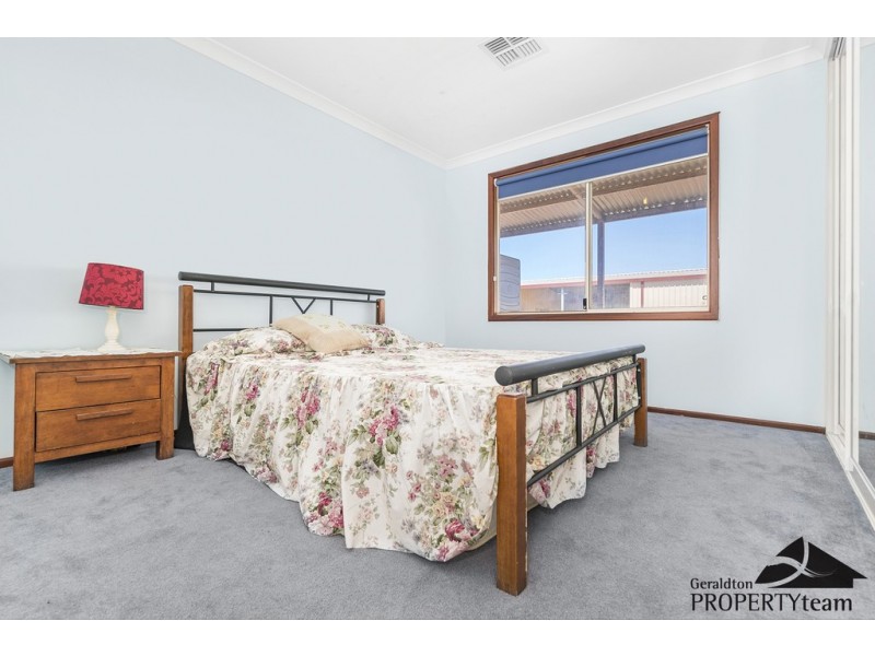 7 Polwarth Parade, Deepdale WA 6532