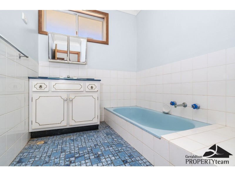 5 Olive Street, Tarcoola Beach WA 6530