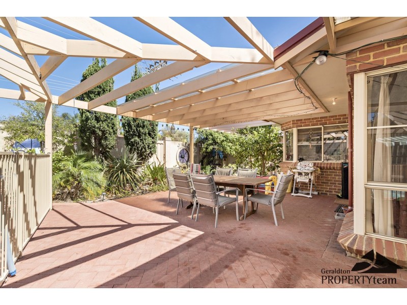 25 Church Street, Dongara WA 6525