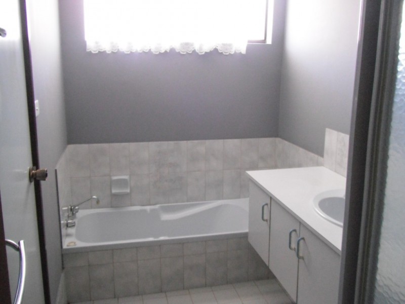 15 Stokes Court, Spalding WA 6530