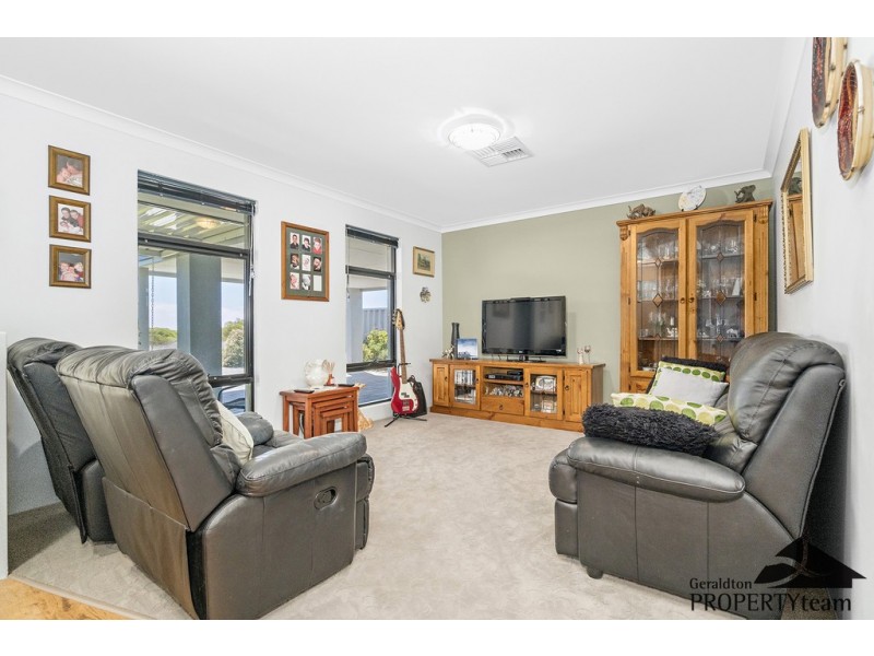 14 Pirrotina Link, Waggrakine WA 6530