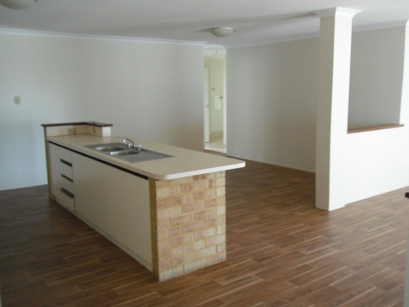 7 Harrison Street, Bluff Point WA 6530