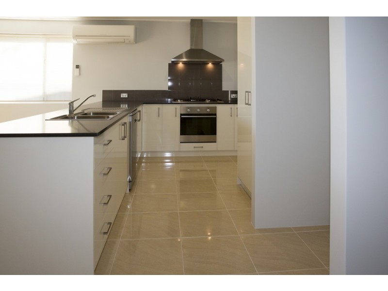 26 Swell Terrace, Glenfield WA 6532