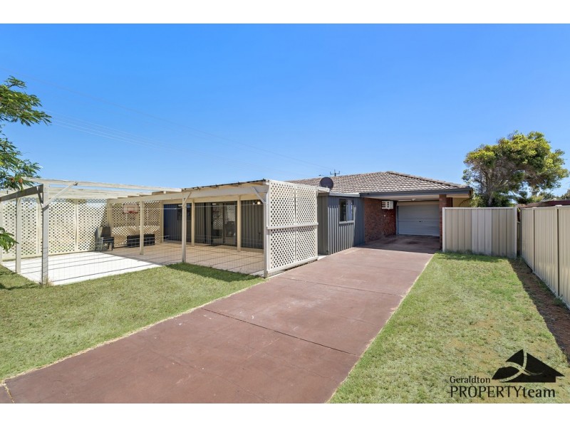 2 Pinna Way, Sunset Beach WA 6530