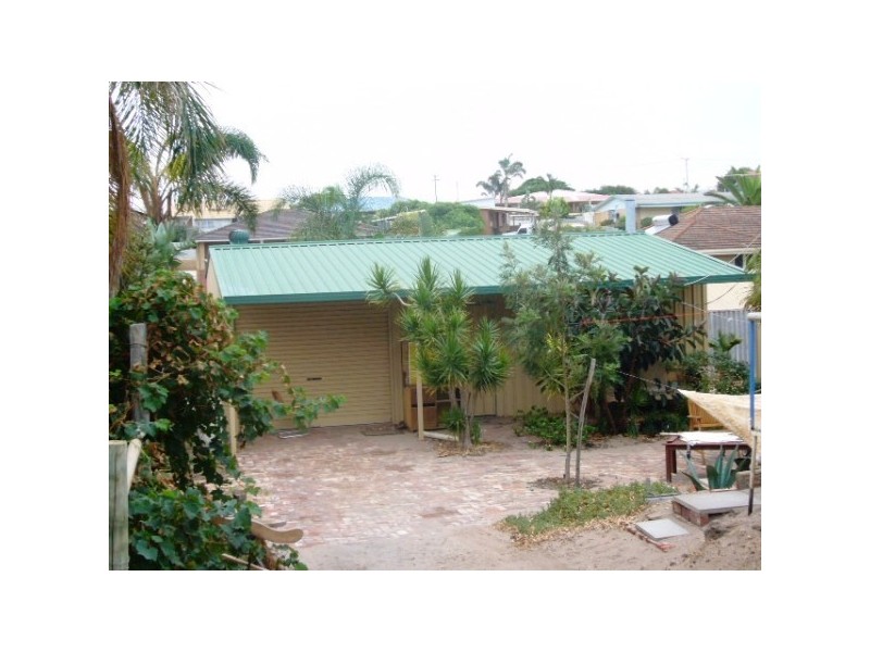 33 Quarry Street, Geraldton WA 6530