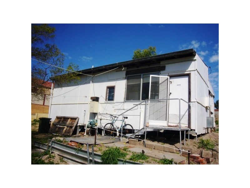 33 Quarry Street, Geraldton WA 6530