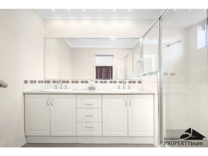 3 Iduna Road, Wandina WA 6530