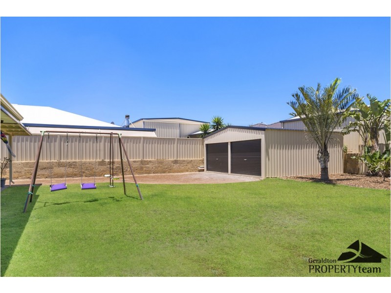 3 Iduna Road, Wandina WA 6530