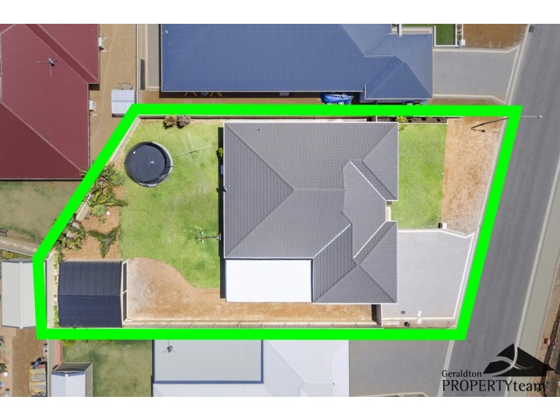 3 Iduna Road, Wandina WA 6530