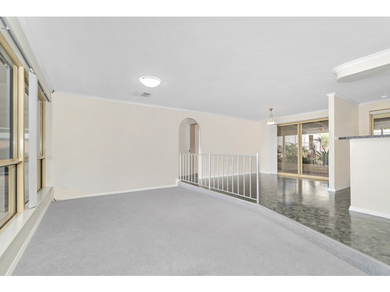 83 Sunnybanks Drive, Strathalbyn WA 6530