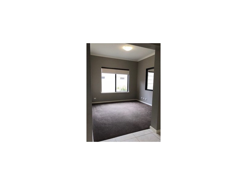 10 Ajax Drive, Wandina WA 6530