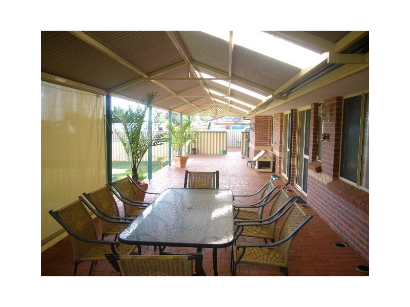 4 Sunnybanks Drive, Strathalbyn WA 6530