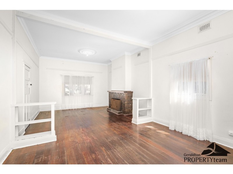 150 Shenton Street, Beachlands WA 6530