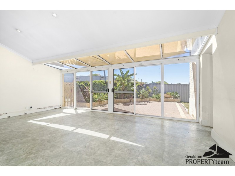 150 Shenton Street, Beachlands WA 6530